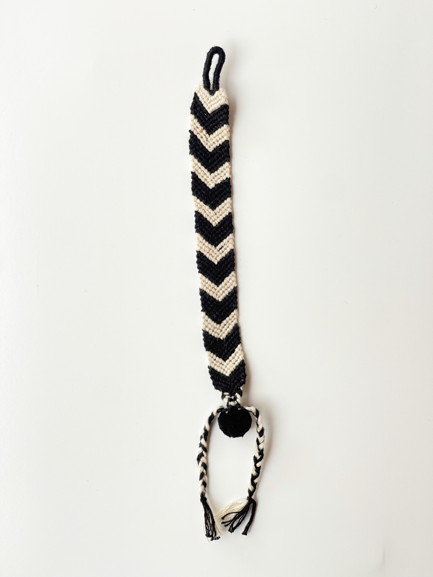Pulsera V